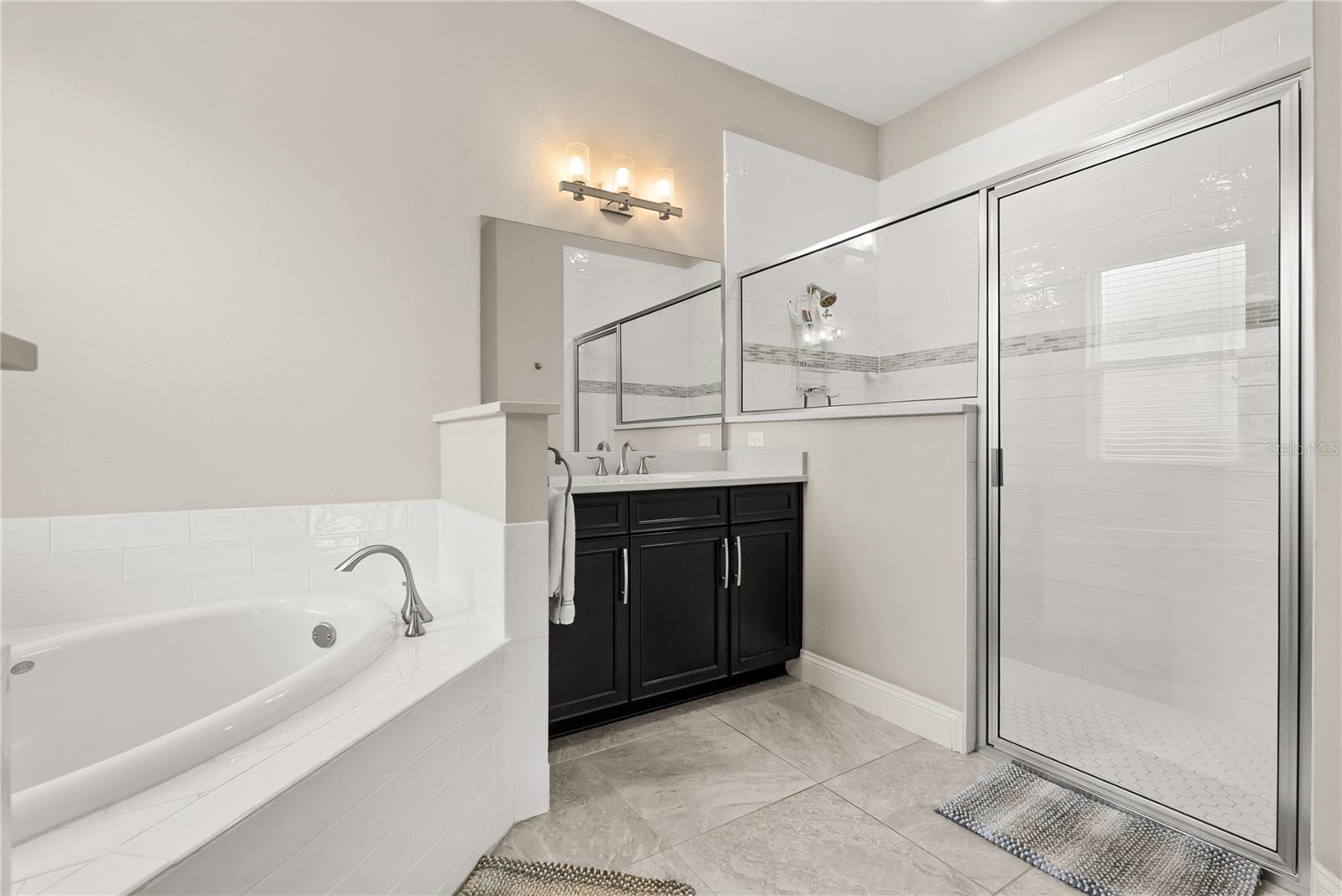 Image 16 of 33 For 208 Heron Drive