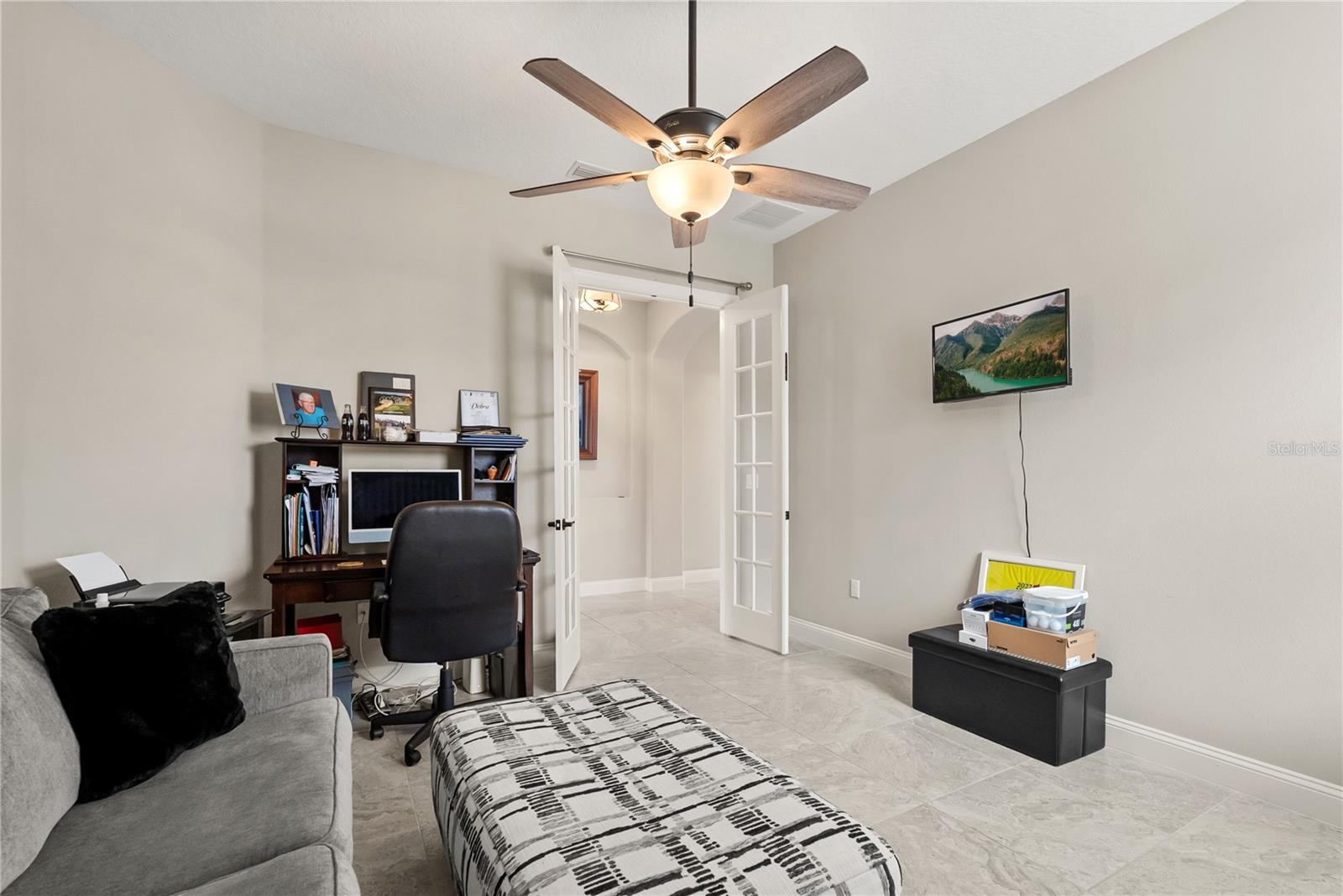 Image 24 of 33 For 208 Heron Drive