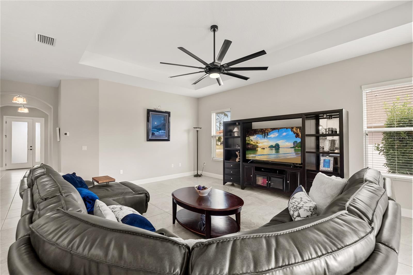 Image 5 of 33 For 208 Heron Drive