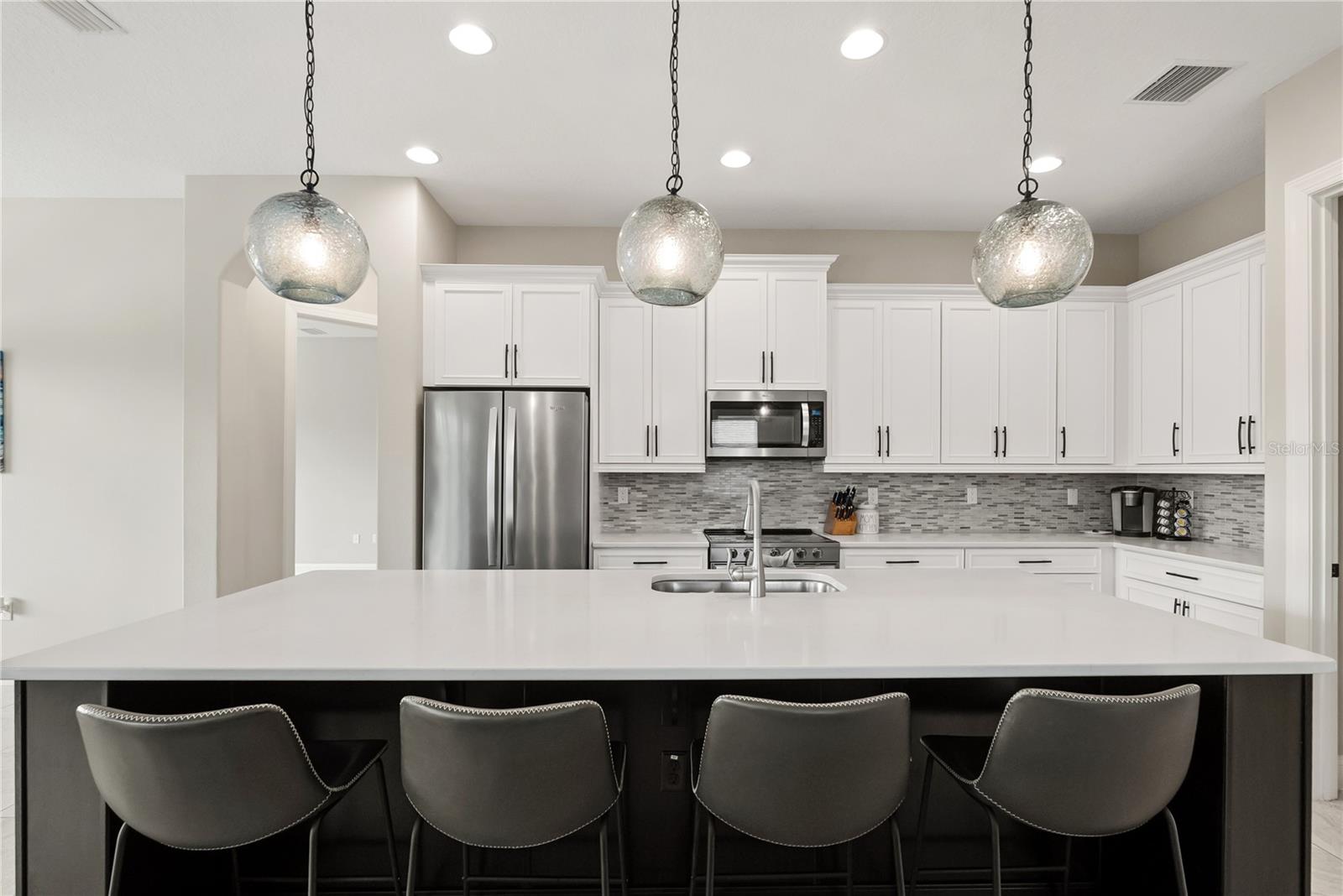 Image 8 of 33 For 208 Heron Drive