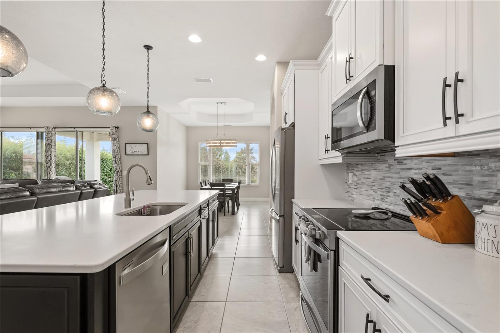 Image 9 of 33 For 208 Heron Drive