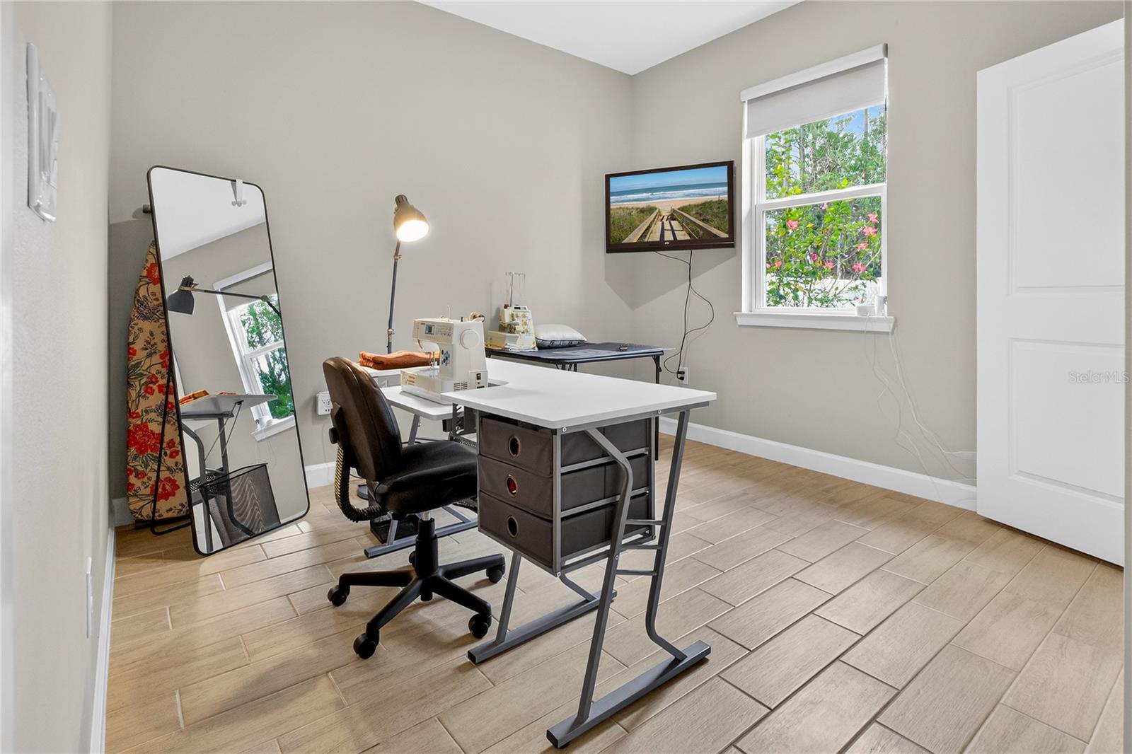 Image 18 of 66 For 99 Patric Drive