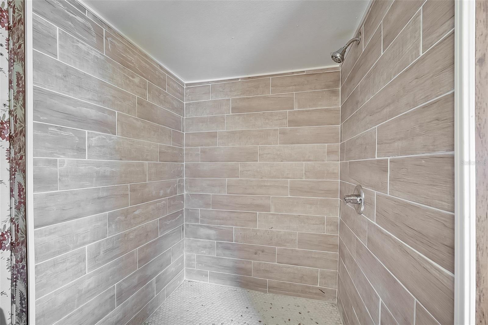 Image 26 of 36 For 123 Miller Road