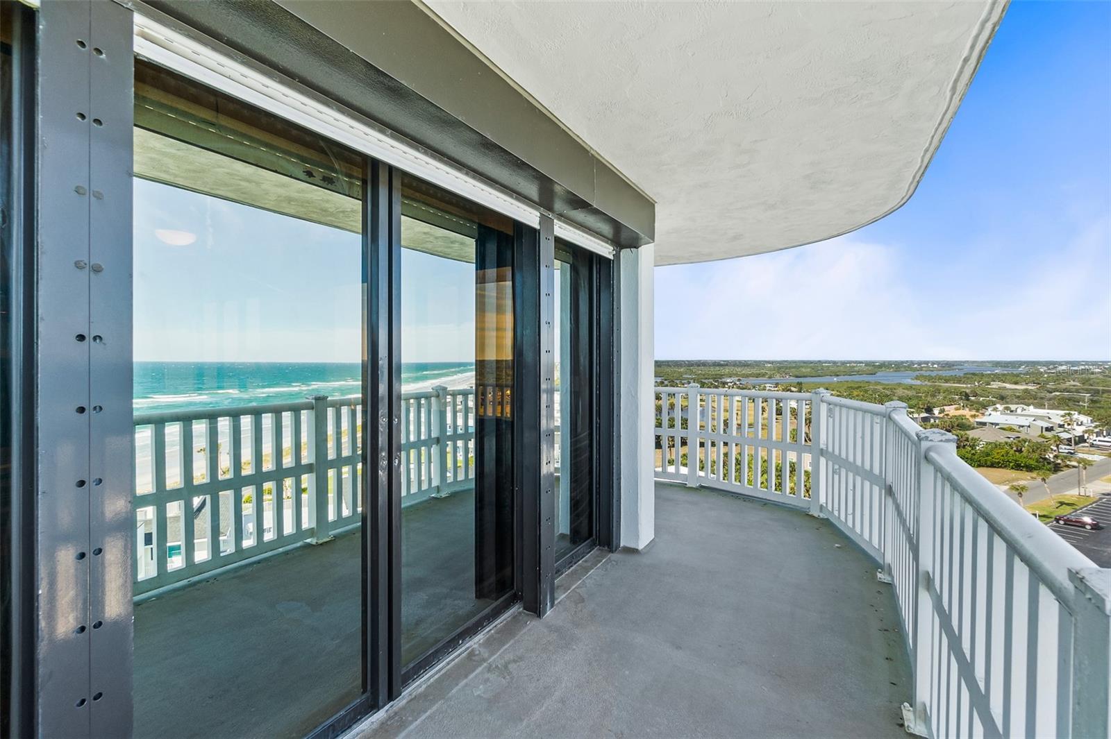 Image 11 of 65 For 3580 Ocean Shore Boulevard 903
