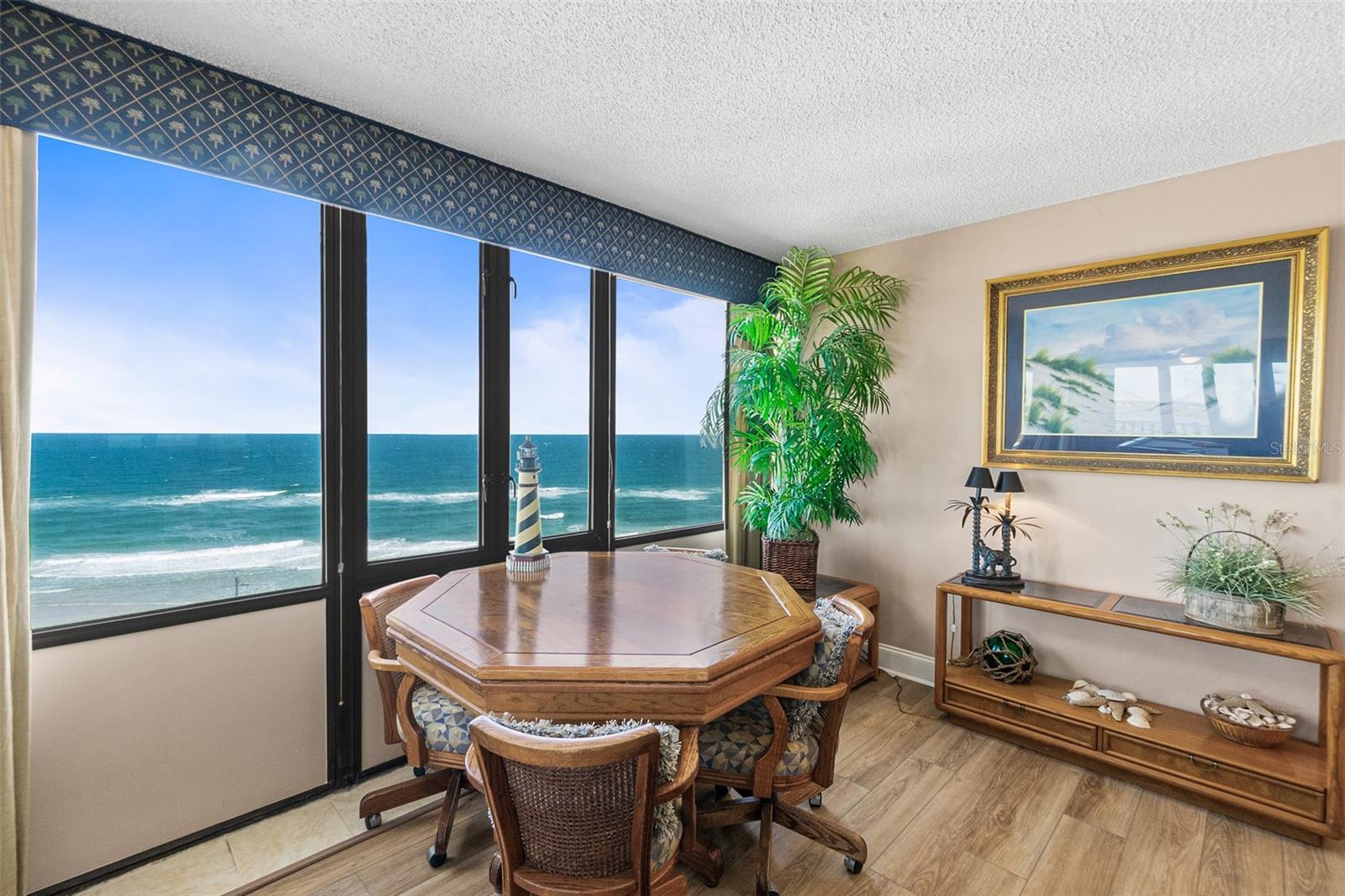 Image 14 of 65 For 3580 Ocean Shore Boulevard 903