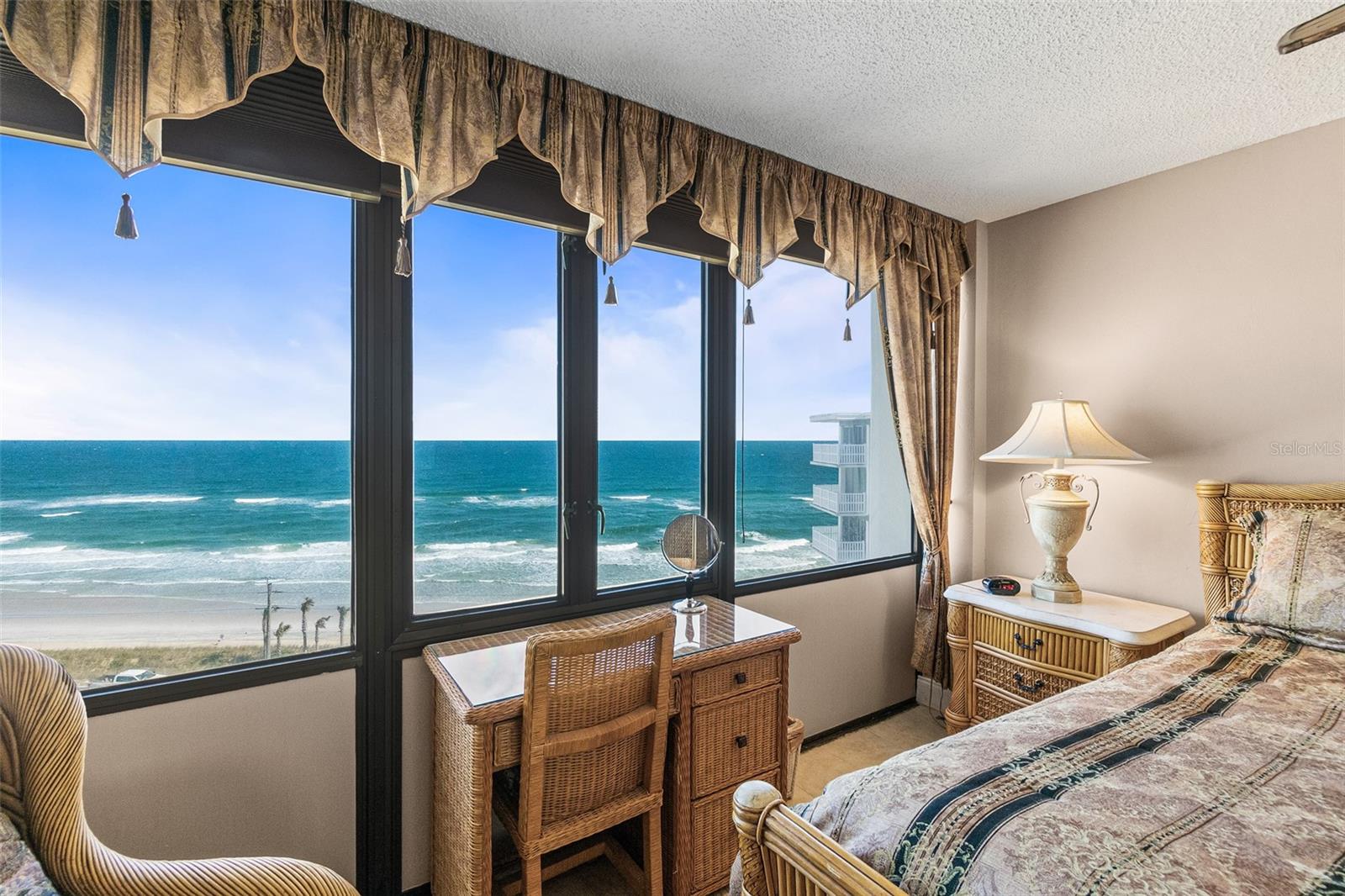 Image 22 of 65 For 3580 Ocean Shore Boulevard 903