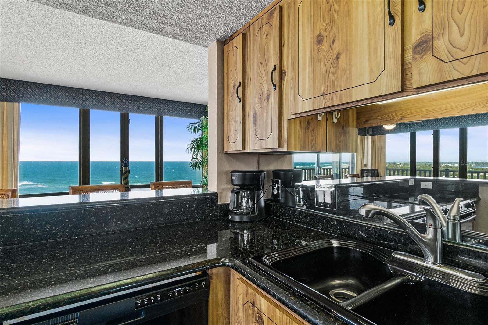 Image 37 of 65 For 3580 Ocean Shore Boulevard 903