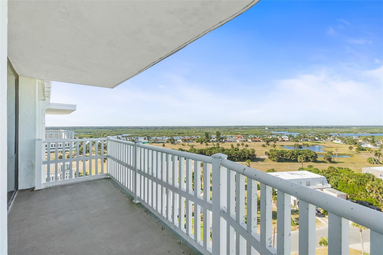 Image 7 of 65 For 3580 Ocean Shore Boulevard 903