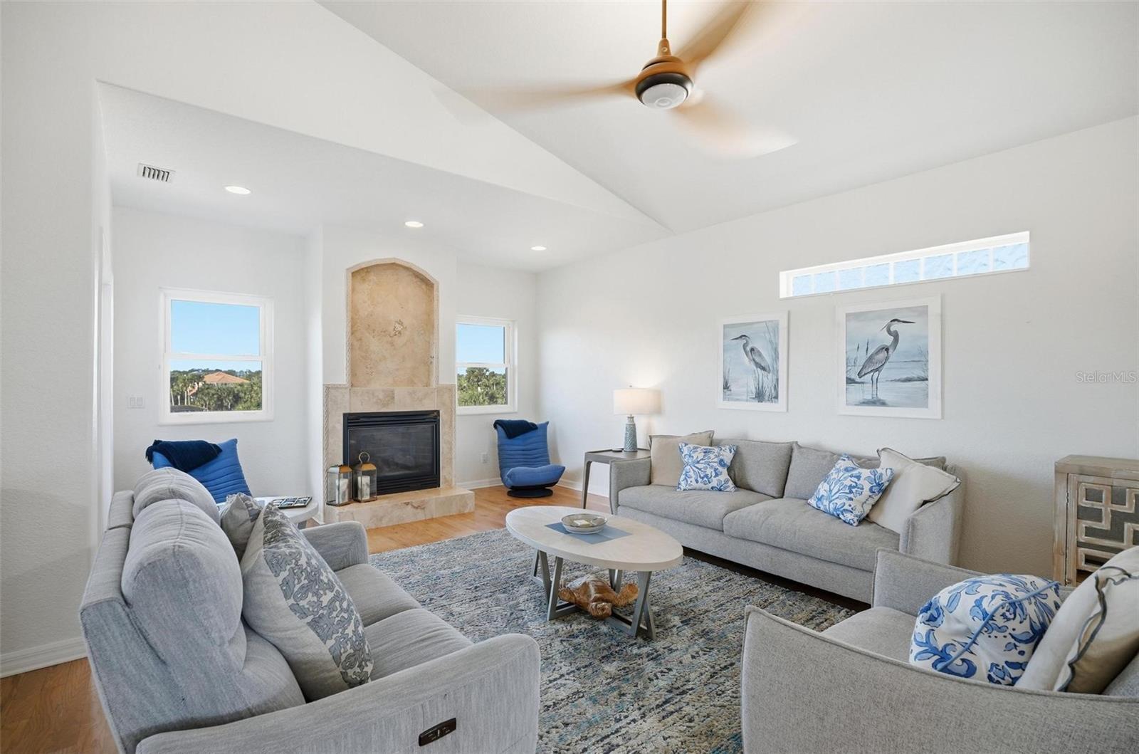 Image 50 of 98 For 3298 Ocean Shore Boulevard