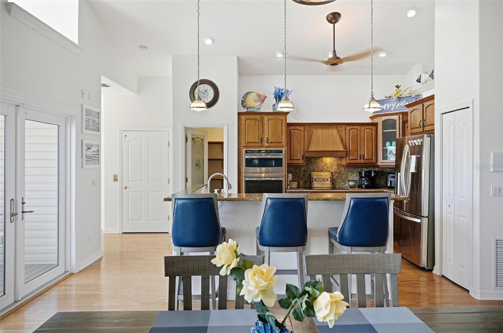 Image 65 of 98 For 3298 Ocean Shore Boulevard