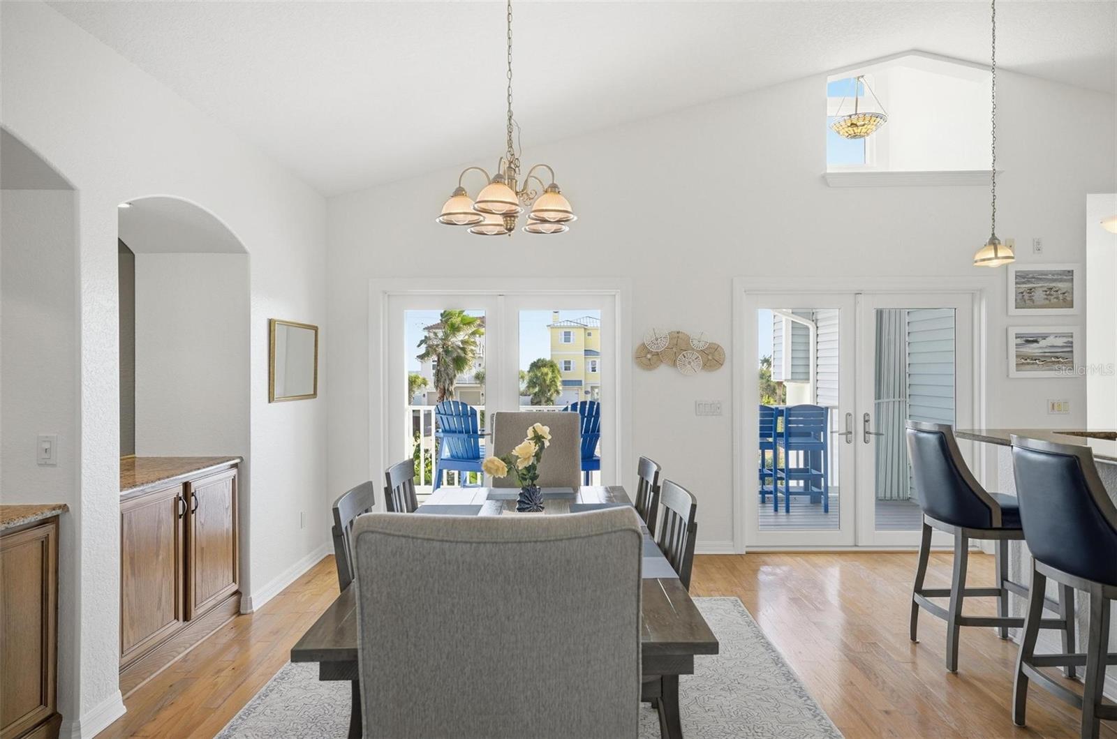 Image 76 of 98 For 3298 Ocean Shore Boulevard