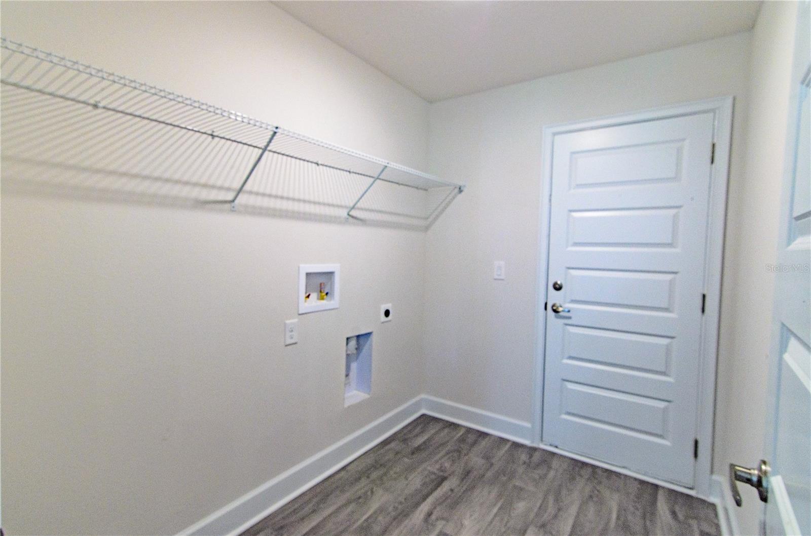 Image 19 of 21 For 8 Louvet Lane