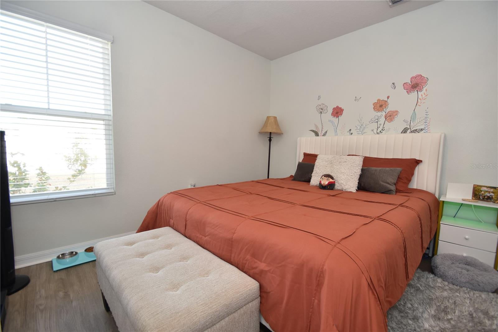 Image 14 of 33 For 5 Rainstone Lane