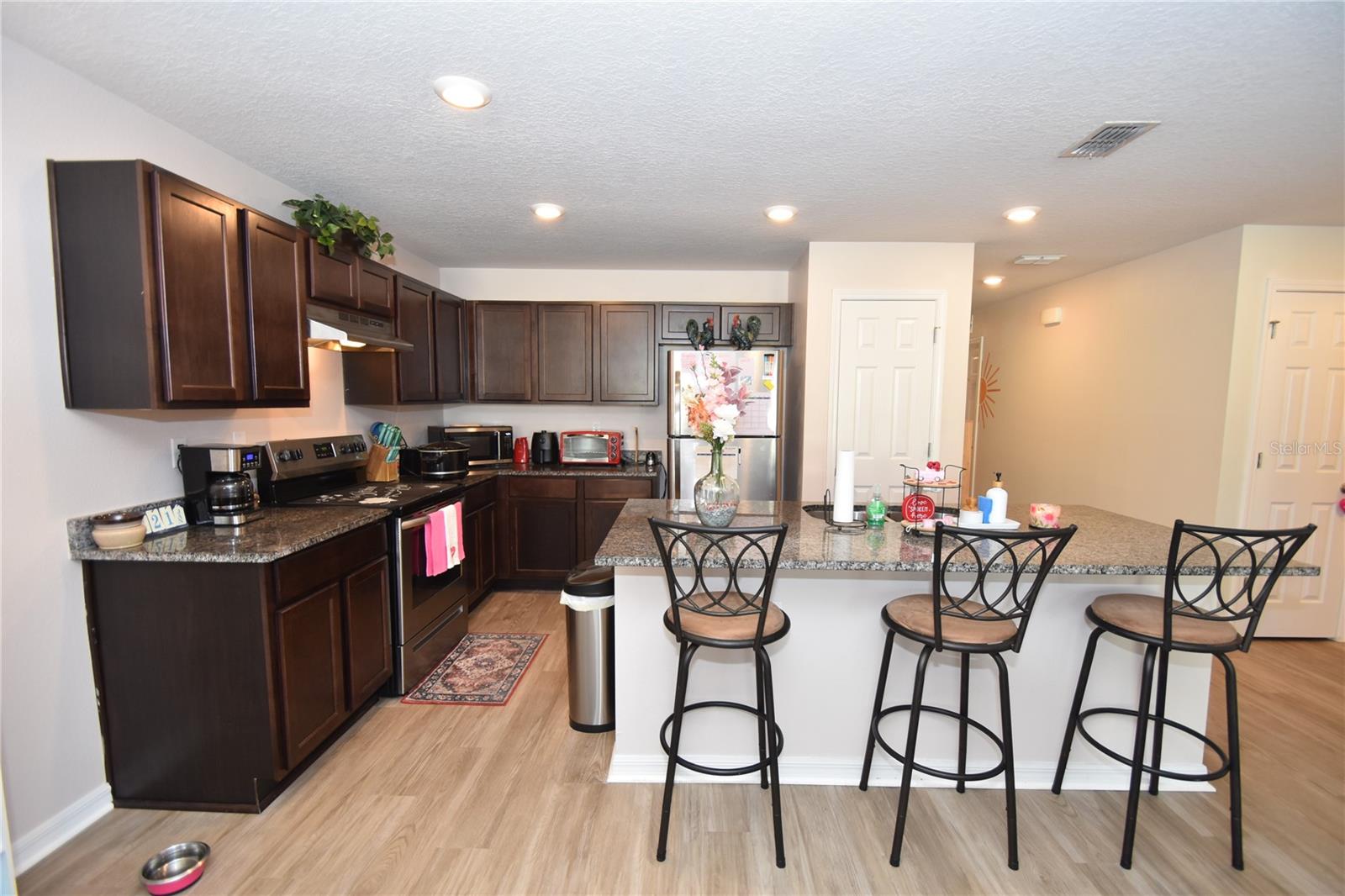 Image 4 of 33 For 5 Rainstone Lane