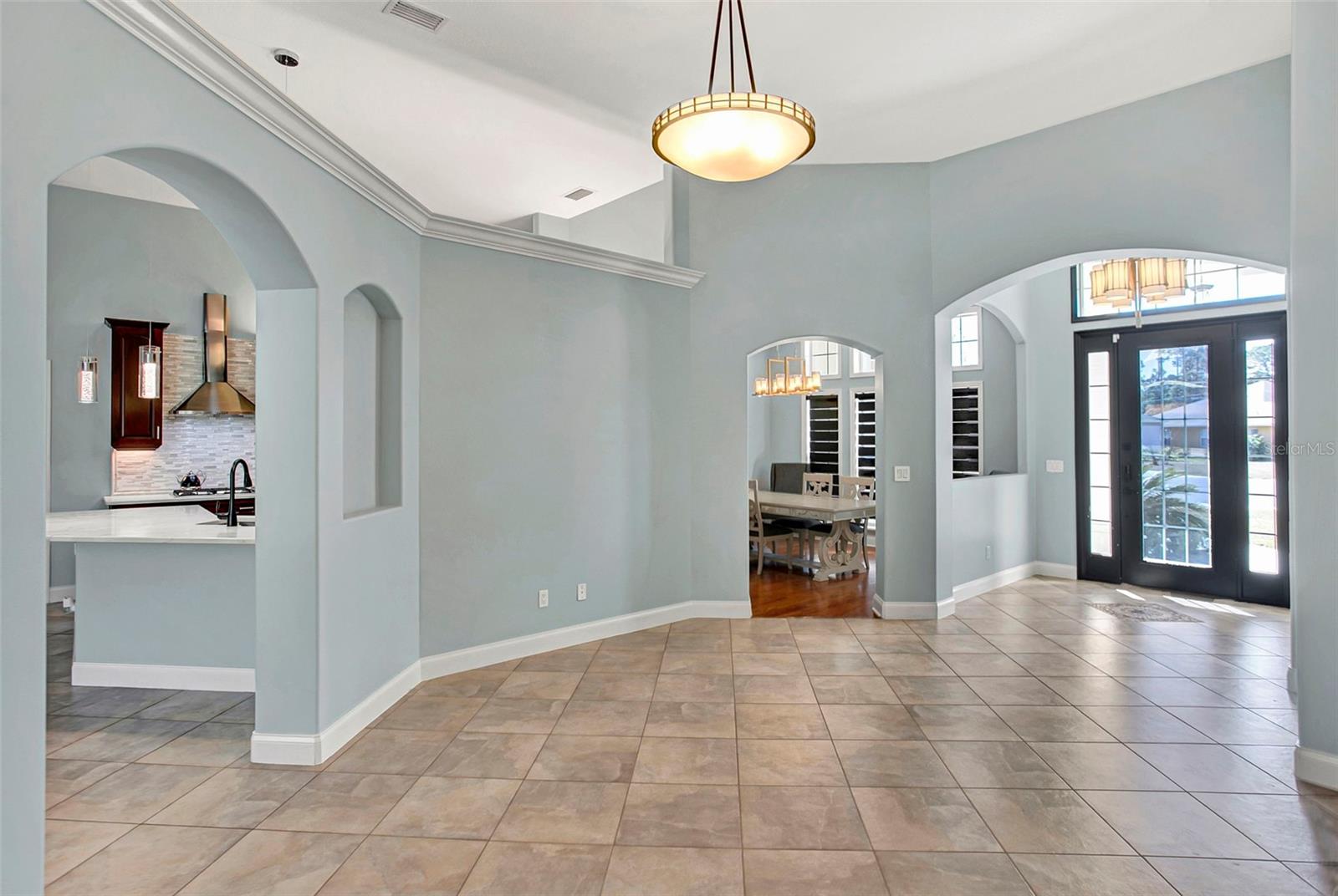 Image 10 of 44 For 5 Zaun Court