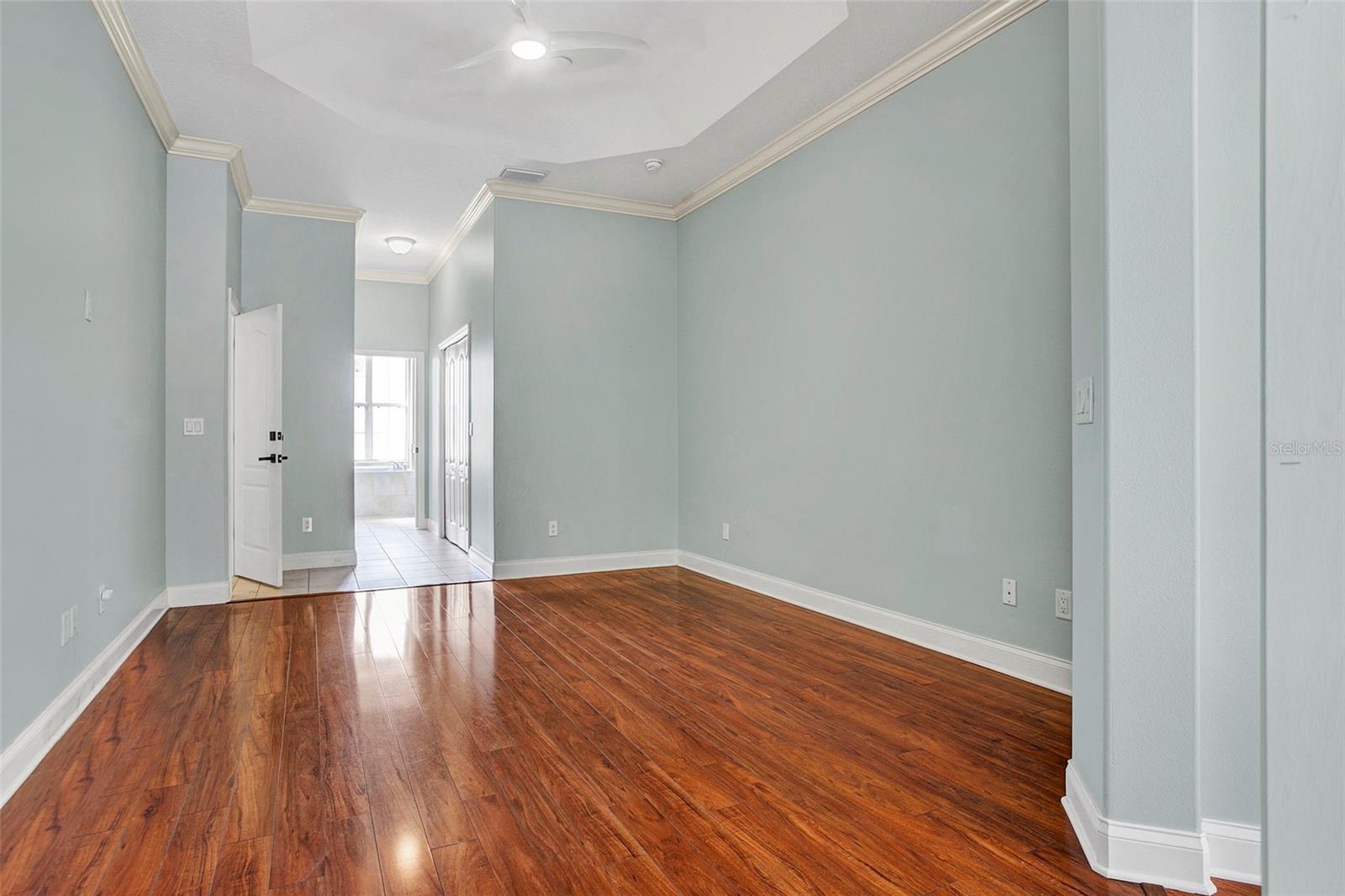 Image 21 of 44 For 5 Zaun Court