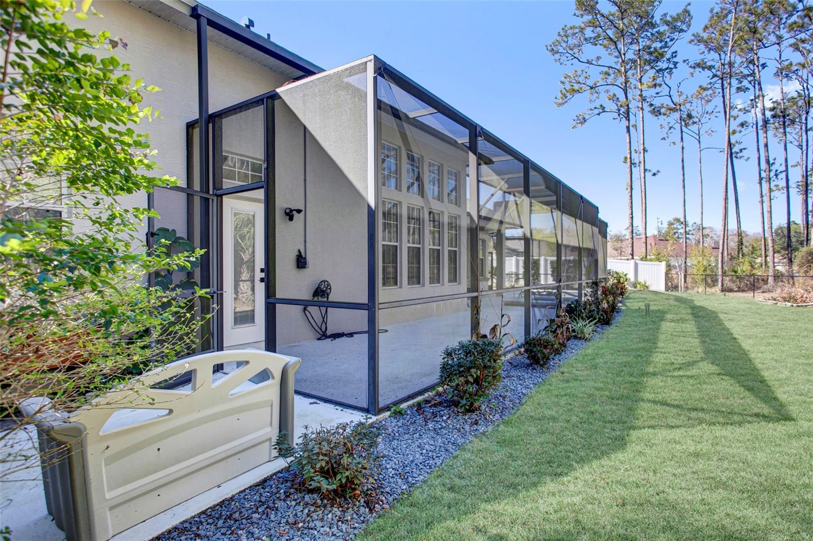 Image 36 of 44 For 5 Zaun Court