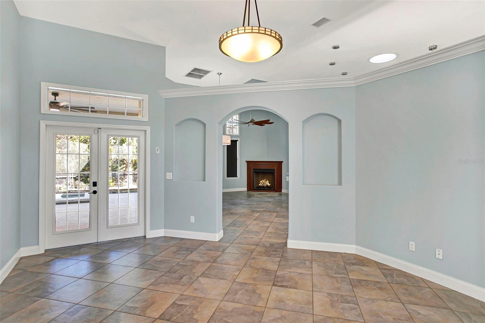 Image 6 of 44 For 5 Zaun Court