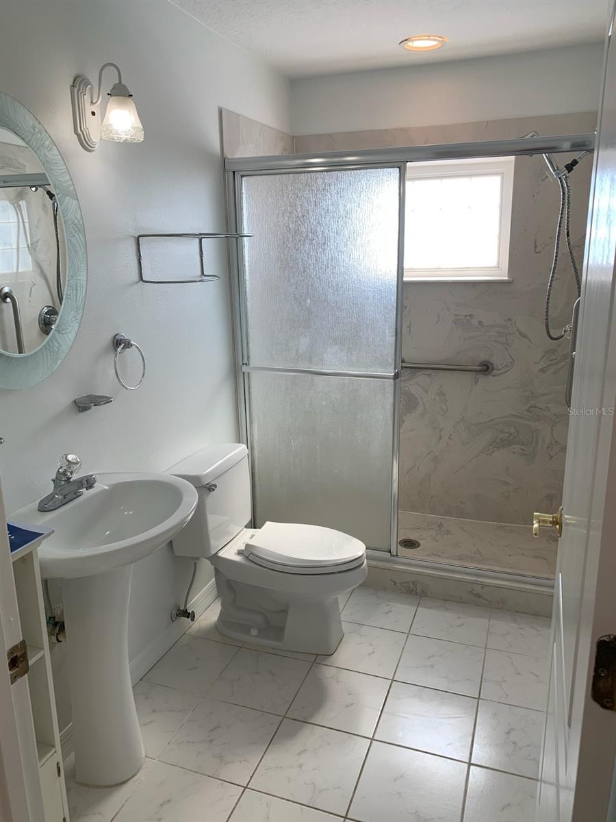 Image 11 of 13 For 1908 Ocean Shore Boulevard A