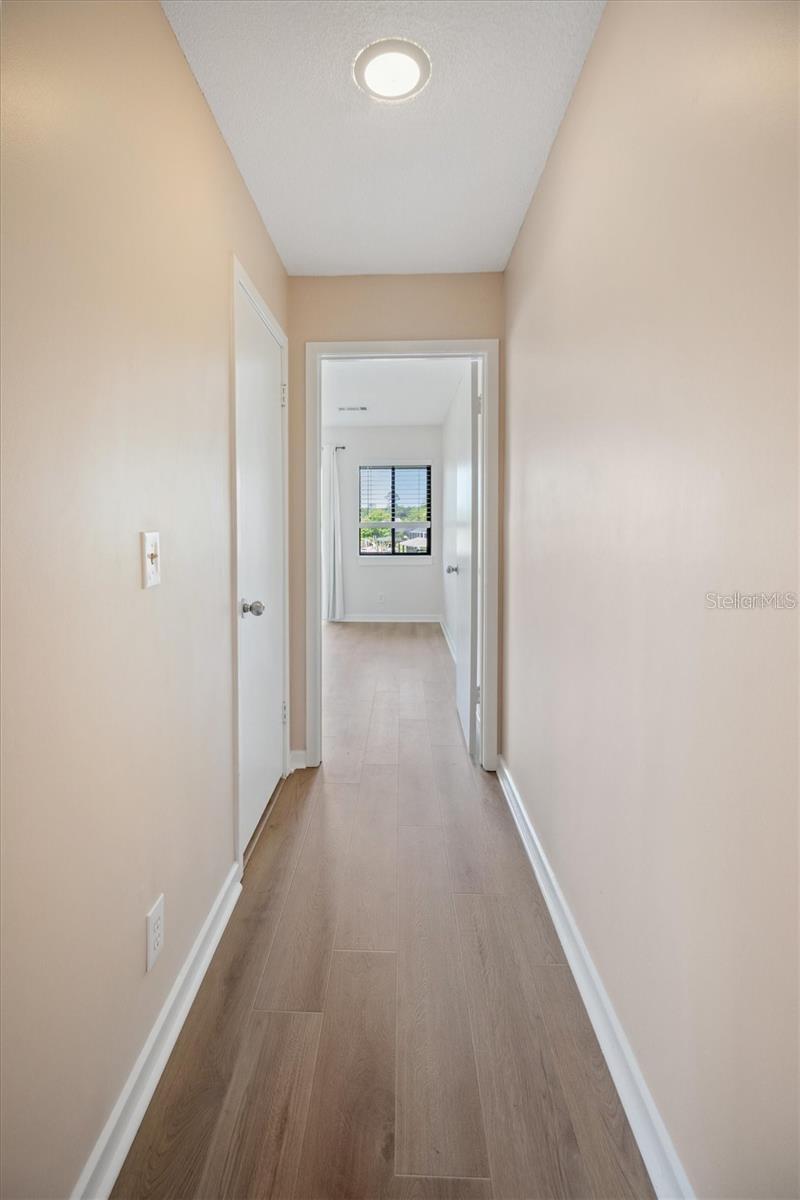 Image 13 of 34 For 44 Club House Drive 105