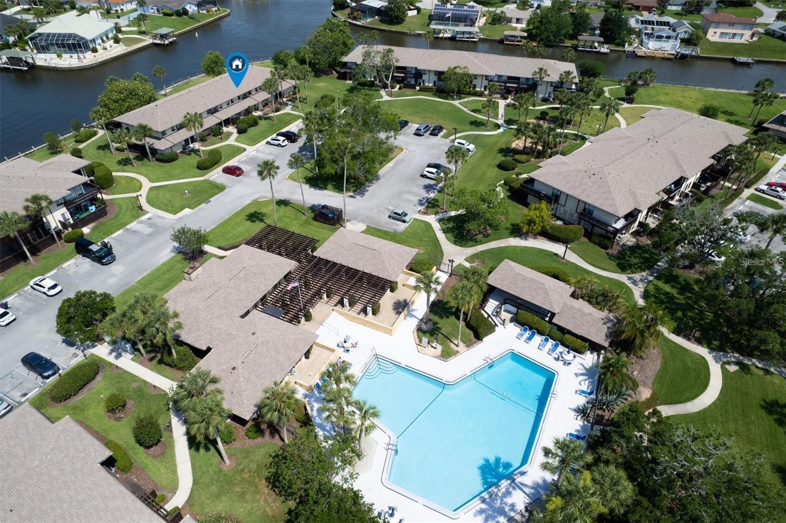 Image 30 of 34 For 44 Club House Drive 105