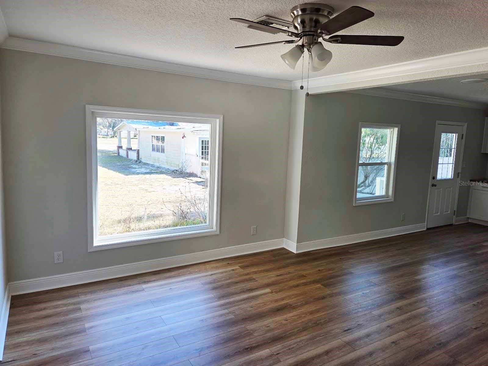 Image 12 of 20 For 103 Beech Street