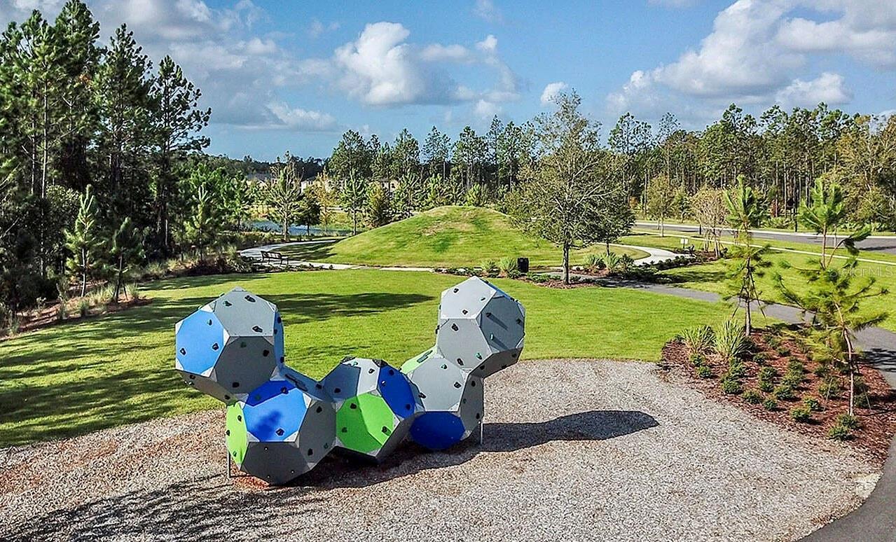 Image 29 of 39 For 46 Axel Falls Drive