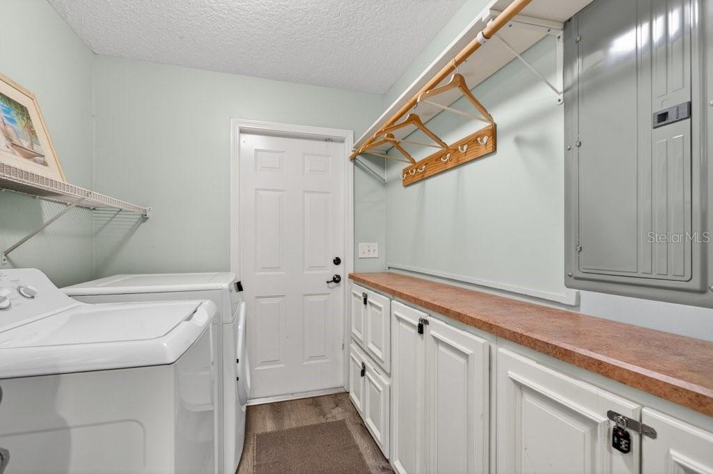 Image 21 of 67 For 254 Basque Road