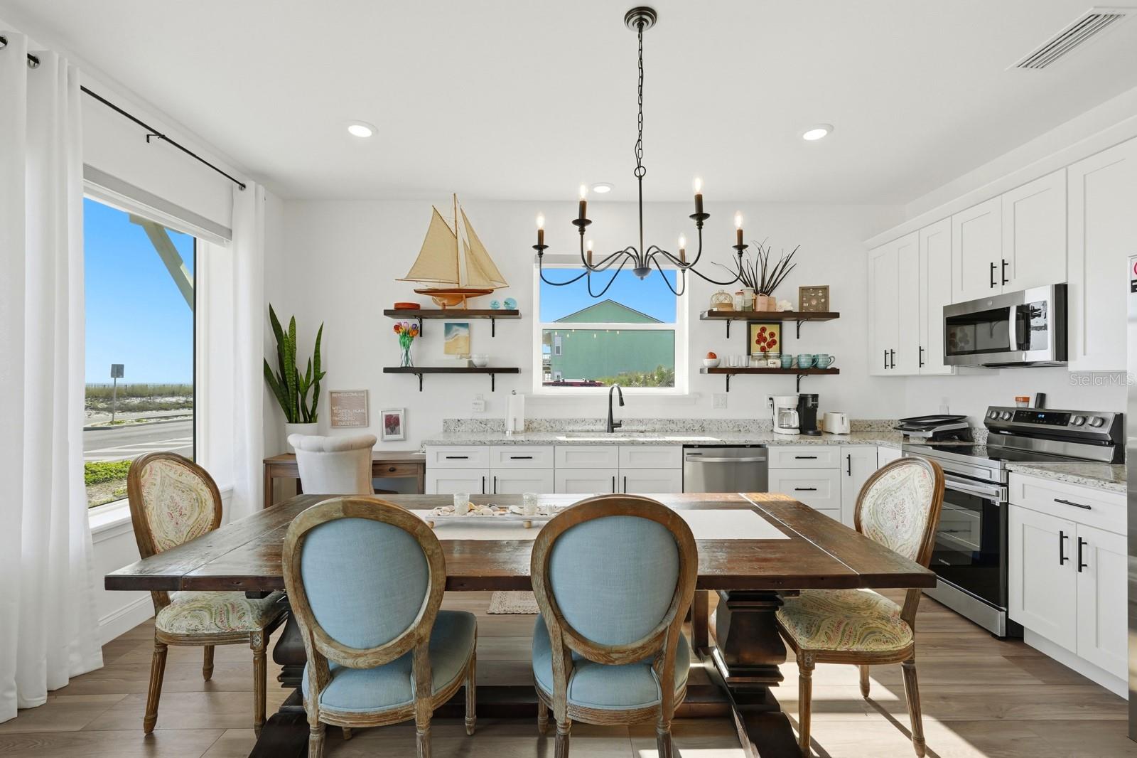 Image 11 of 79 For 2044 Ocean Shore Boulevard