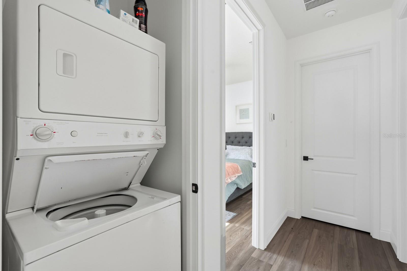 Image 16 of 79 For 2044 Ocean Shore Boulevard