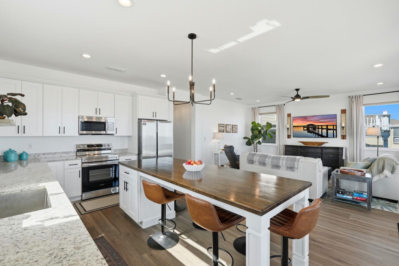 Image 29 of 79 For 2044 Ocean Shore Boulevard