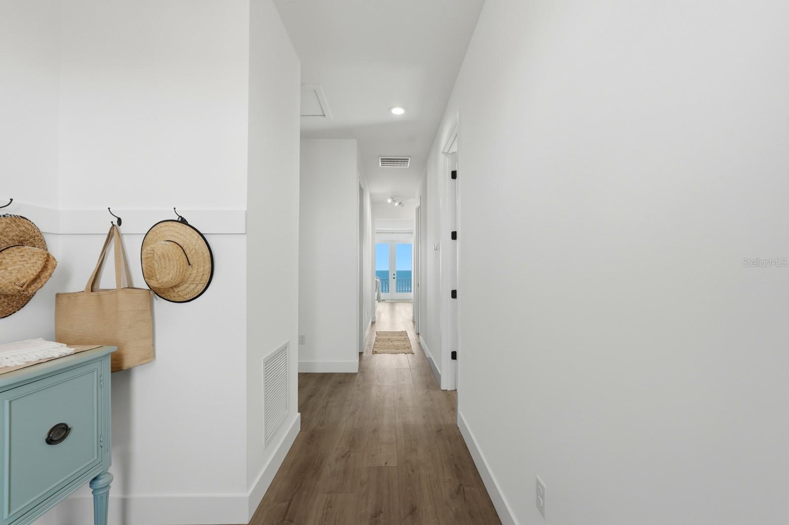 Image 44 of 79 For 2044 Ocean Shore Boulevard