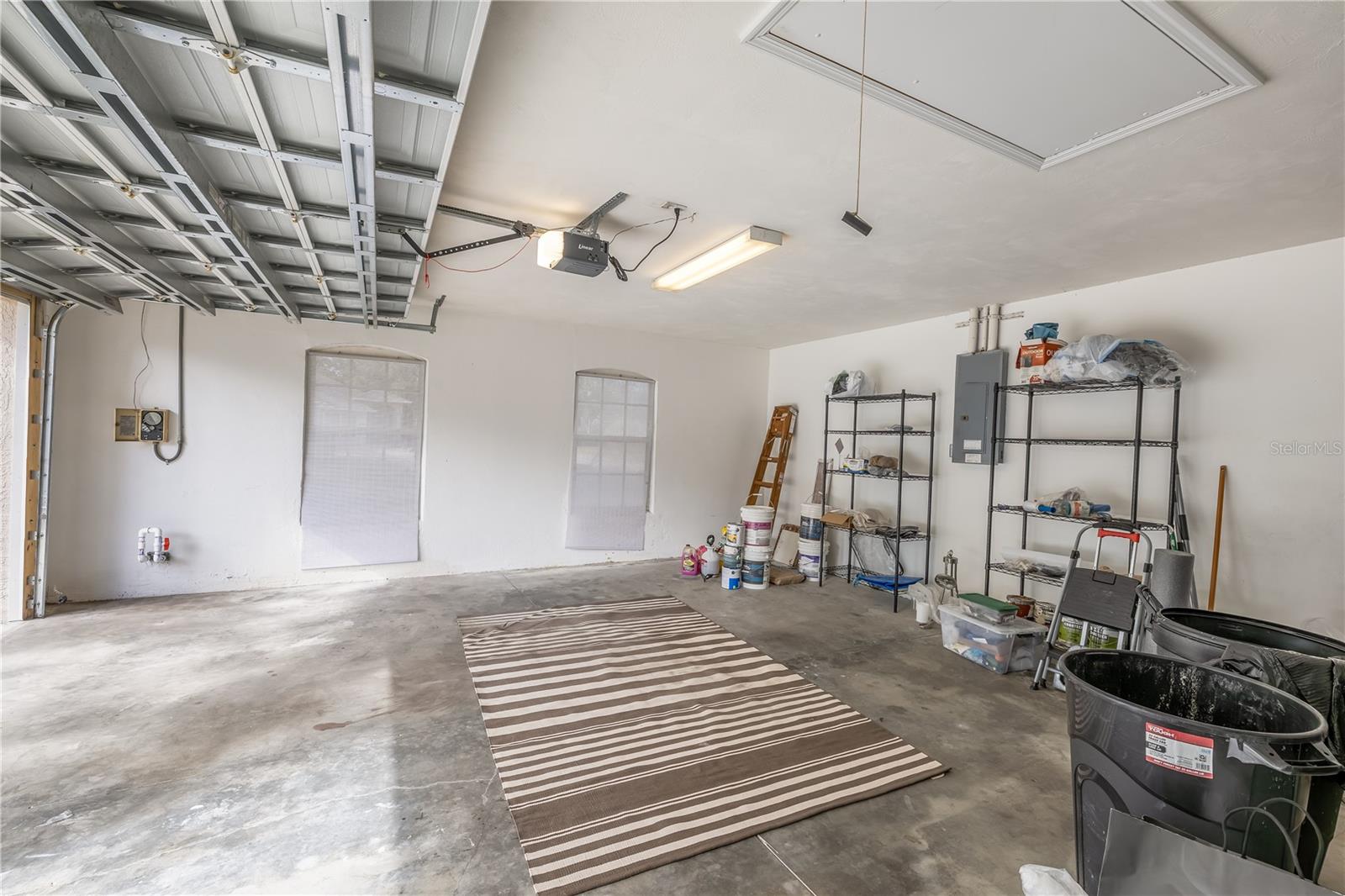 Image 31 of 41 For 9 Sherrington Drive