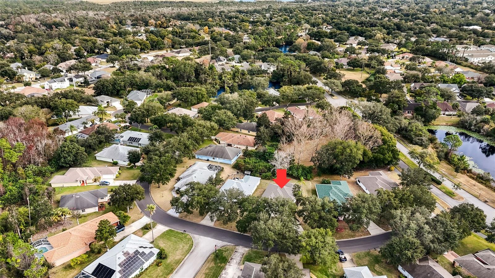 Image 33 of 41 For 9 Sherrington Drive