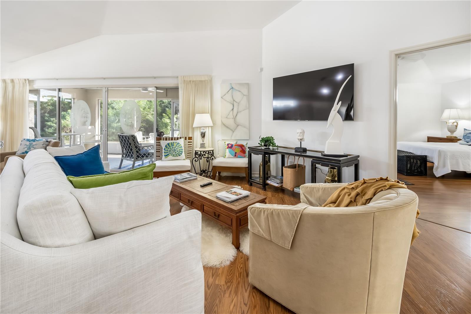 Image 9 of 41 For 9 Sherrington Drive