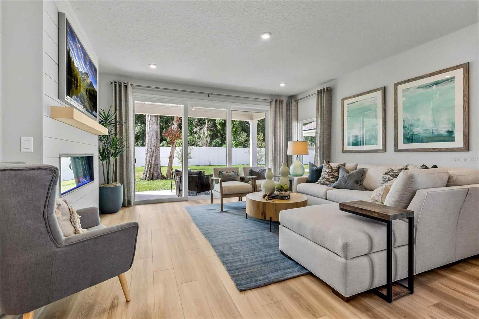 Image 21 of 36 For 1355 Ribbon Place