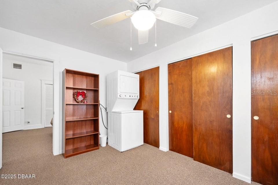 Image 28 of 50 For 918 Wild Olive Avenue