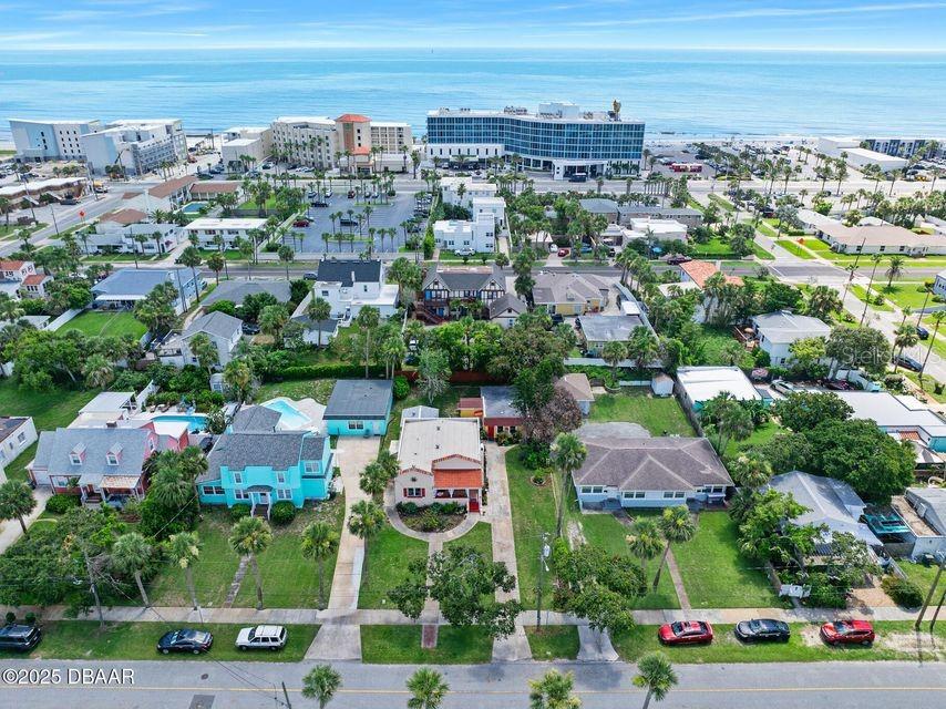 Image 41 of 50 For 918 Wild Olive Avenue