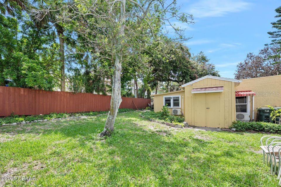 Image 48 of 50 For 918 Wild Olive Avenue