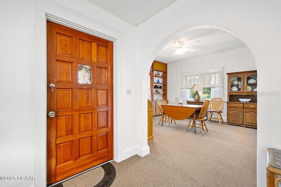 Image 6 of 50 For 918 Wild Olive Avenue