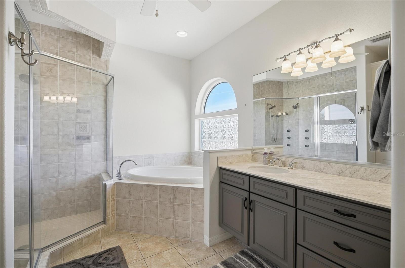 Image 19 of 48 For 3298 Ocean Shore Boulevard