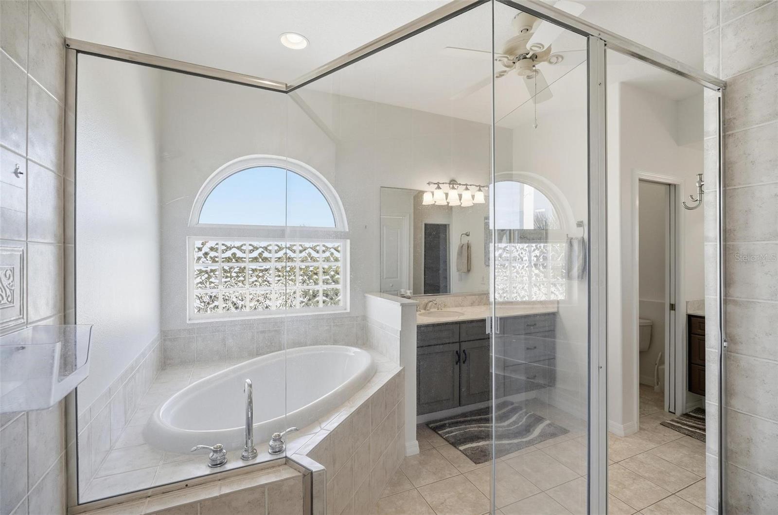 Image 20 of 48 For 3298 Ocean Shore Boulevard