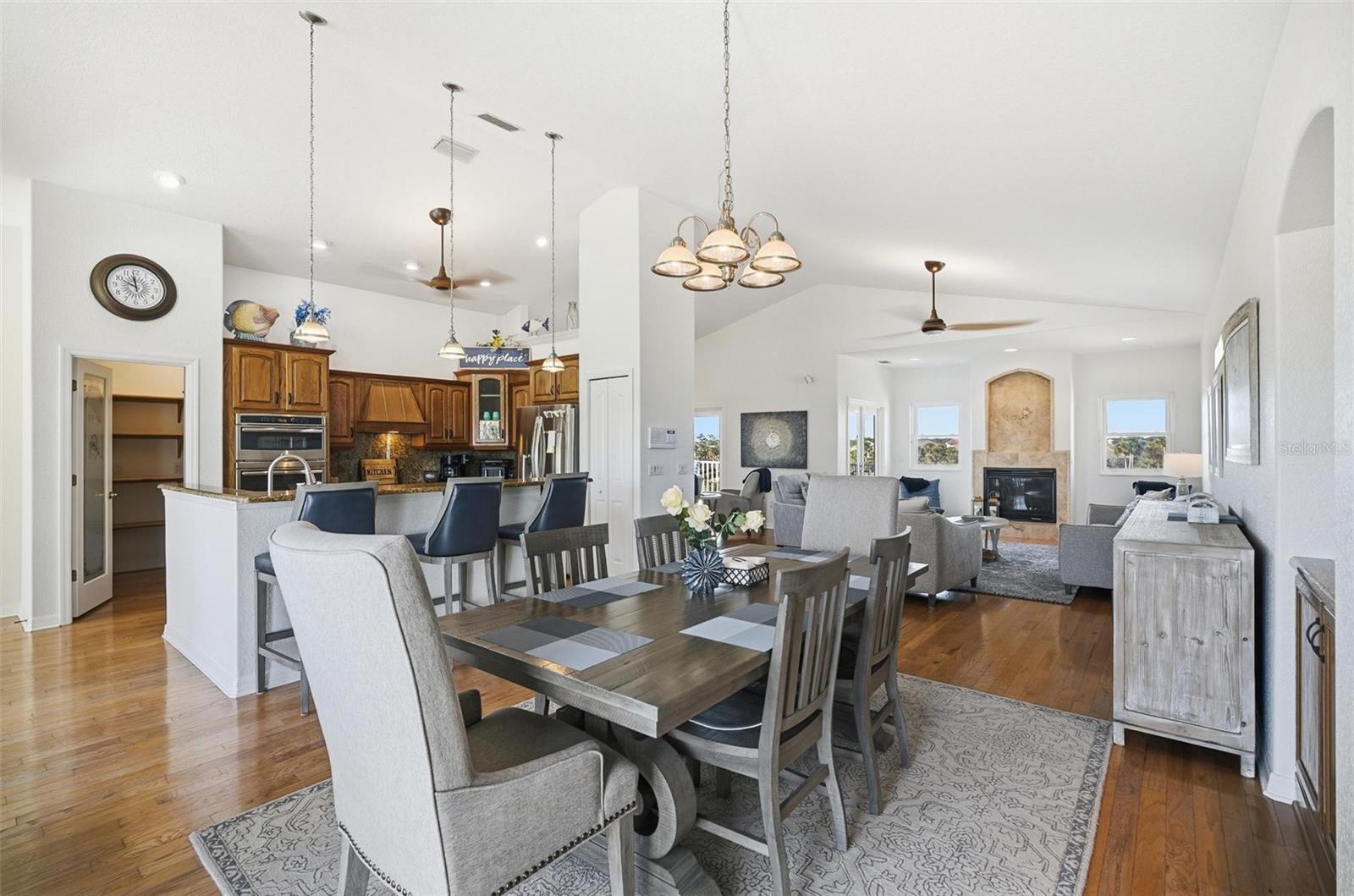 Image 30 of 48 For 3298 Ocean Shore Boulevard