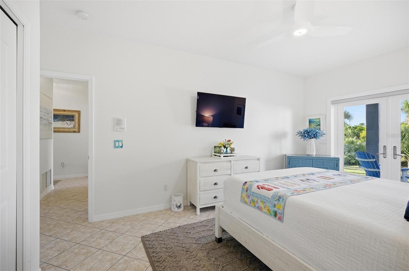 Image 9 of 48 For 3298 Ocean Shore Boulevard