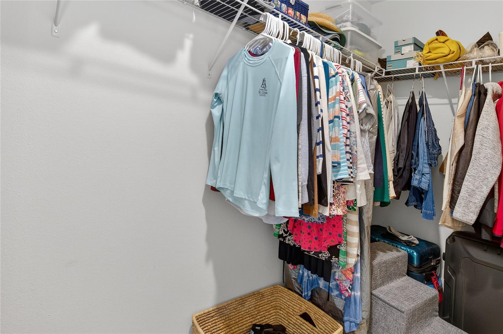 Image 21 of 34 For 194 Redbud Road