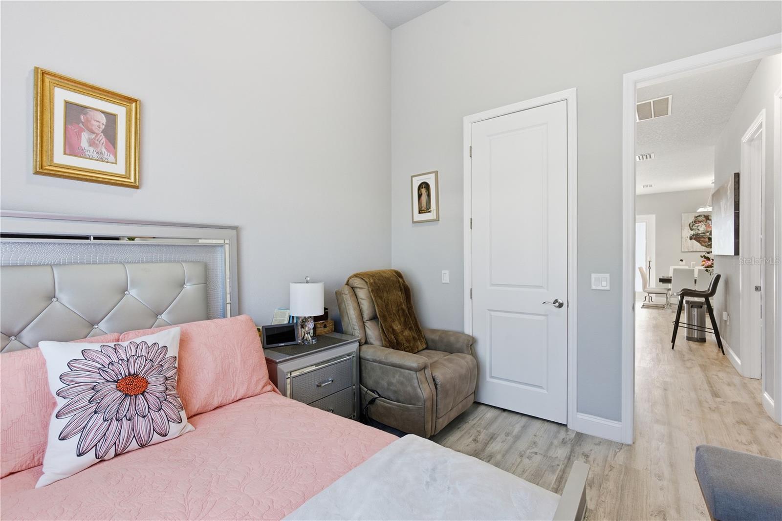 Image 35 of 50 For 35 Edgely Lane