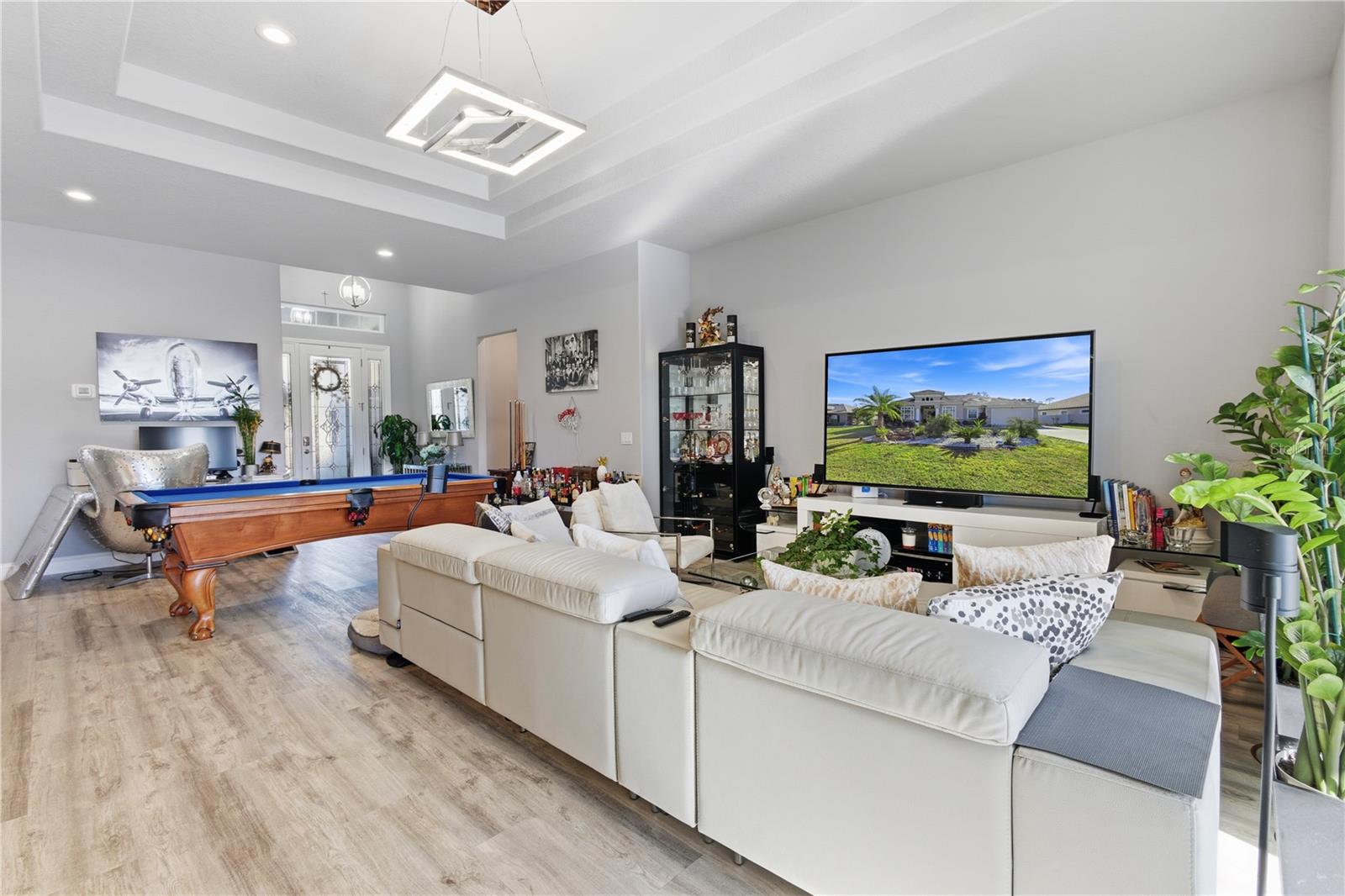 Image 5 of 50 For 35 Edgely Lane