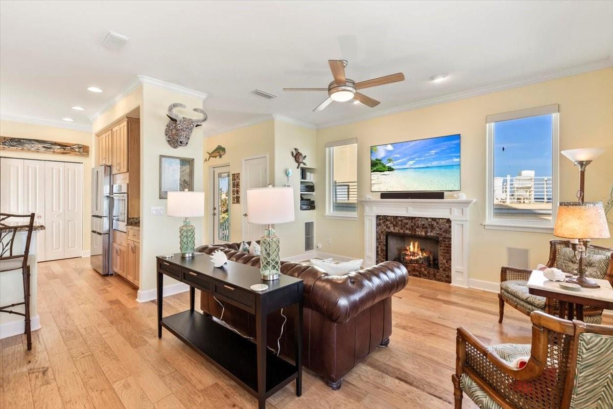 Image 23 of 100 For 3309 Ocean Shore Boulevard