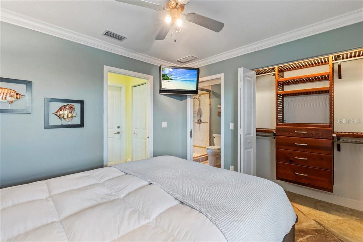 Image 42 of 100 For 3309 Ocean Shore Boulevard