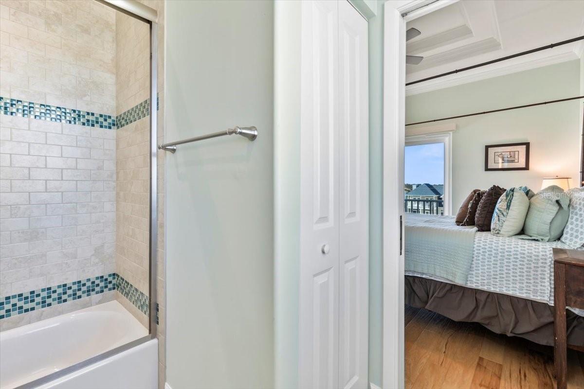 Image 65 of 100 For 3309 Ocean Shore Boulevard